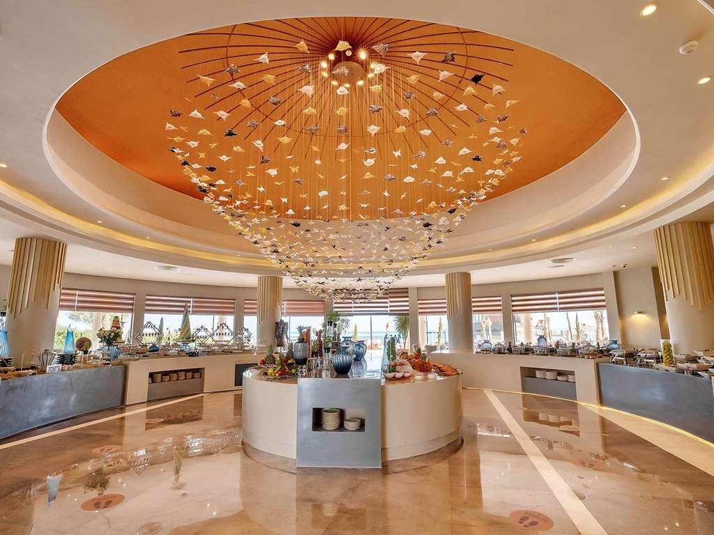 Rixos Premium Magawish Suites And Villas Хургада Ресторант снимка